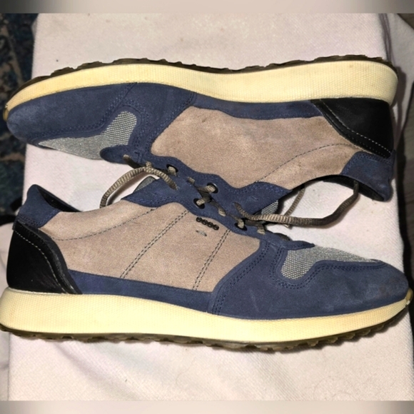 Ecco Astir Lace Up Suede Leather Sneakers Shoes Men's EU 43 or US 9 or 9.5 - Picture 5 of 13